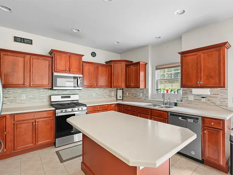 4295 Stone Creek Dr — Photo 11