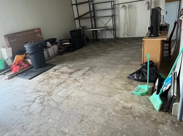 301 Mosel Avenue image 15 of 16