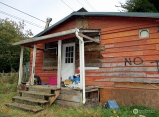 699 Copalis Beach Road, Copalis Beach, WA 98535