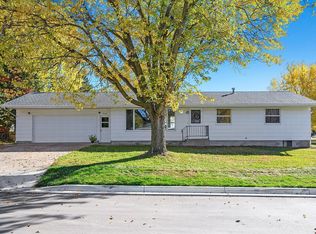 408 Edward Ave S, Cologne, MN 55322