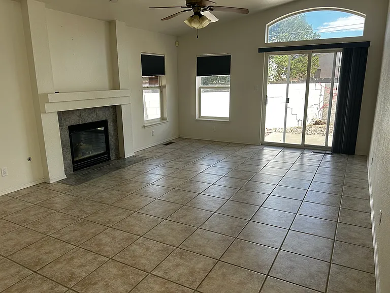 7301 Quail Springs Pl NE — Photo 9