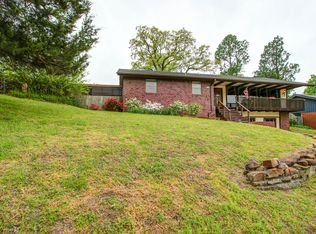 1206 E 8th St, Sand Springs, OK 74063