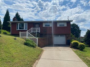 1104 23rd St, Vienna, WV 26105