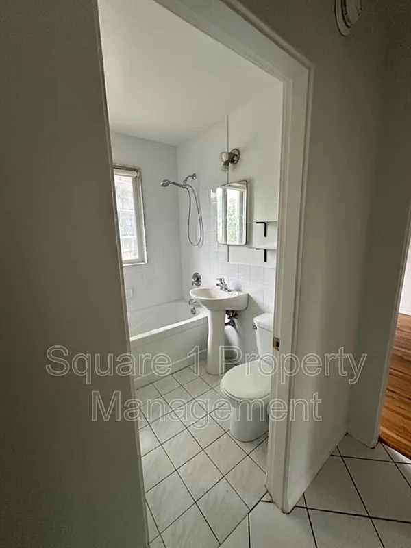 1 bed, 1.0 bath, 750 sqft, $1,500 — Photo 4