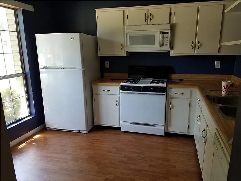 3583 Kennesaw Station Dr NW — Photo 6