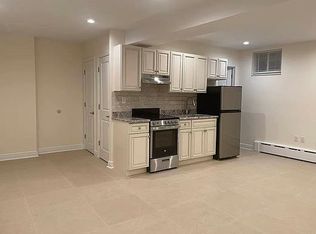 25-38 44th St #2, Astoria, NY 11103