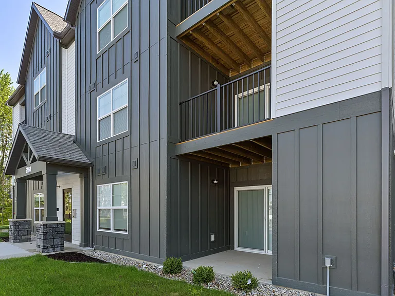 River Birch Apartment Homes — Photo 6