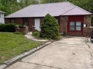 6907 NW 72nd Ter, Kansas City, MO 64152