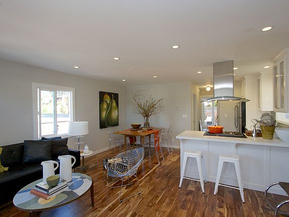 2nd image of 311 Mendocino St