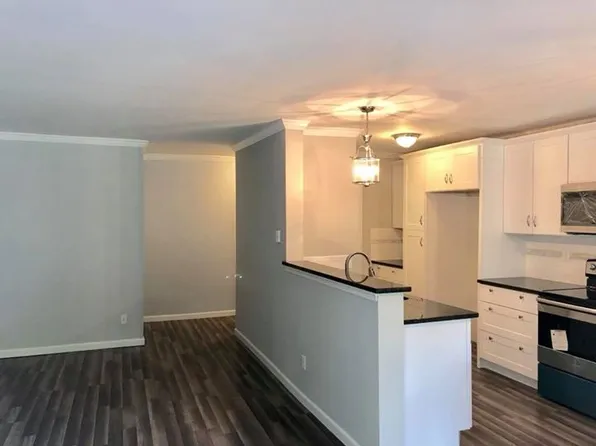 200 Campbell Cir, Downingtown, PA 19335