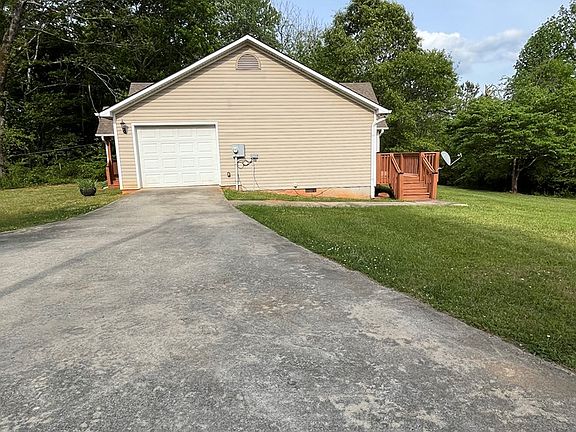 4th image of 960 Asbury Mill Rd