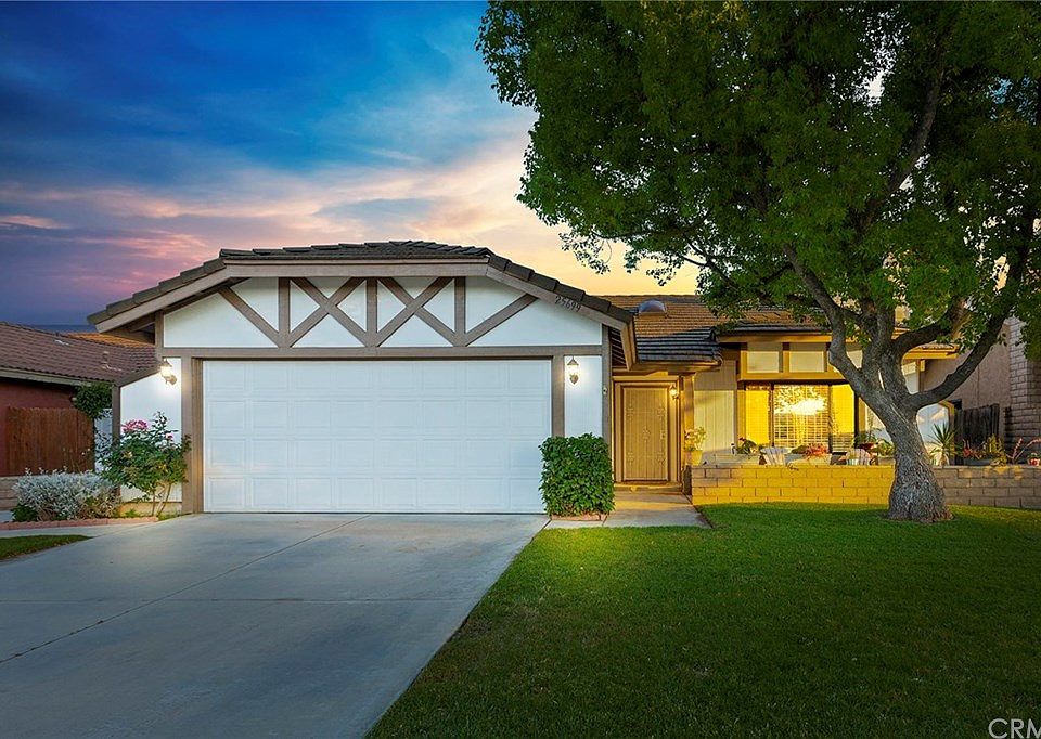 1st image of 25699 Clifton Ct