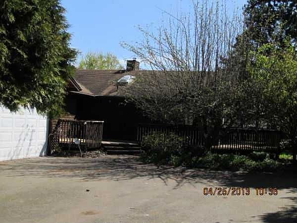 1st image of 11209 242nd Ave E