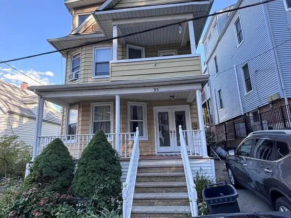 35 Pearl St, Staten Island, NY 10304