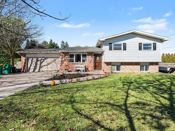 2145 Cass Avenue Rd, Bay City, MI 48708