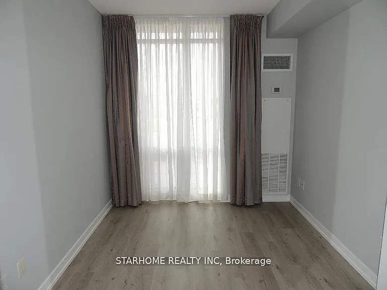 29 Singer Ct #Townhouse 02 — Photo 11