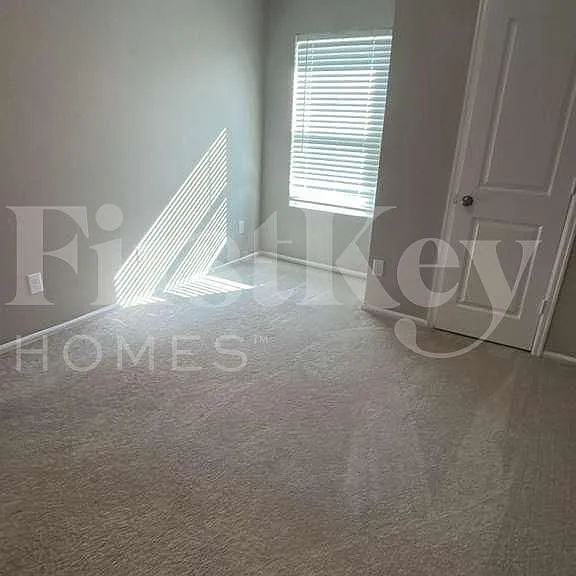 4151 Saw Mill Peak Ln — Photo 5