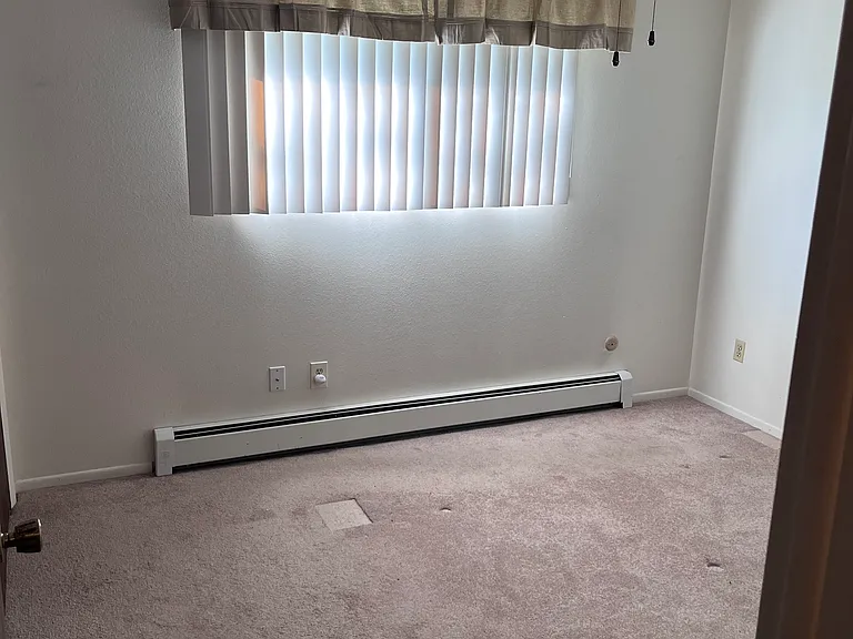 2600 Parklake Ct — Photo 12