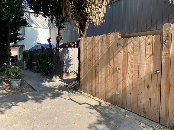 2nd image of 6642 Wilkinson Ave APT 2