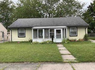 26641 Ridgemont St, Roseville, MI 48066