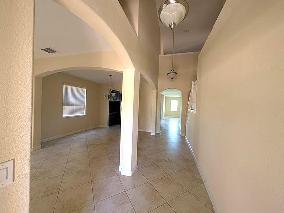 5th image of 11617 Branch Cay Cir