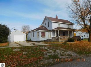 121 North St, Whittemore, MI 48770