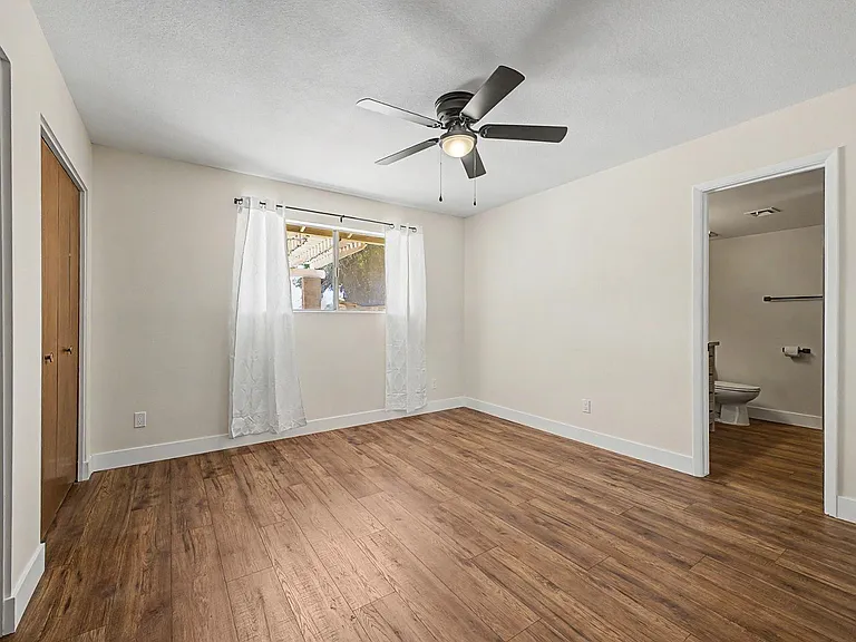 5133 W McNeil St — Photo 13