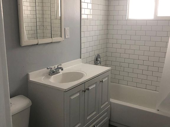 4th image of 5206 E The Toledo #1