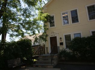 965 Post Rd E, Westport, CT 06880