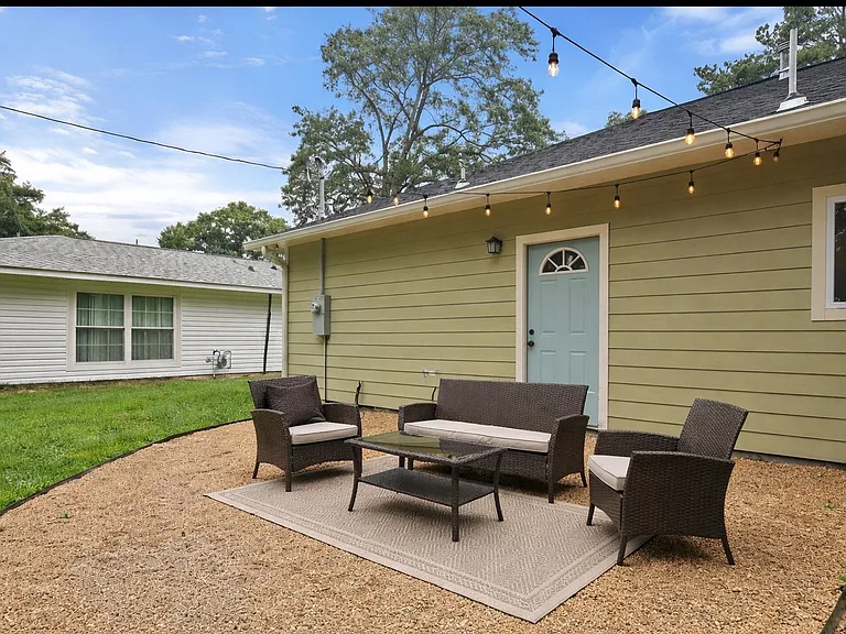 233 Allstate Dr — Photo 10