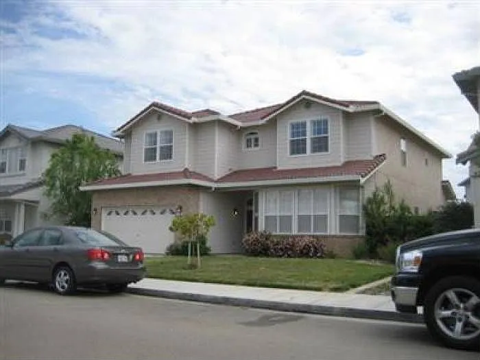 2318 Ogden Sannazor Dr photo 1
