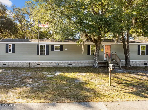 583 Hanover Street SE, Bolivia, NC 28422