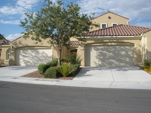 3rd image of 8908 Regatta Bay Pl