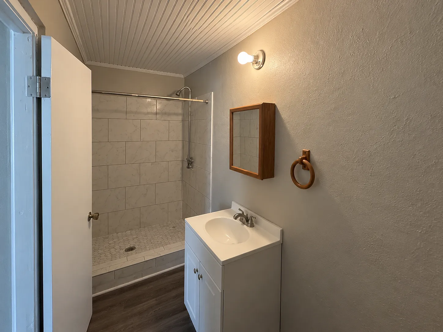 1 bed, 650 sqft, $750 — Photo 2