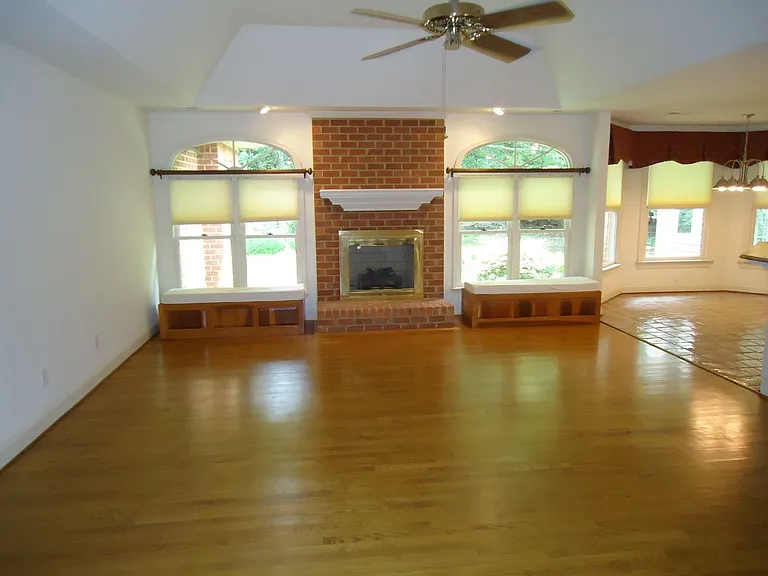 105 Mariners Cir — Photo 24
