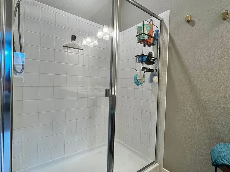 908 Rollins Den Dr — Photo 20