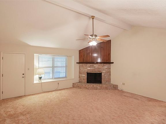 4th image of 11615 W Bellfort Ave