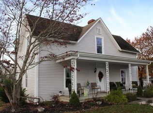 3079 Greenbriar Rd, Draper, VA 24324