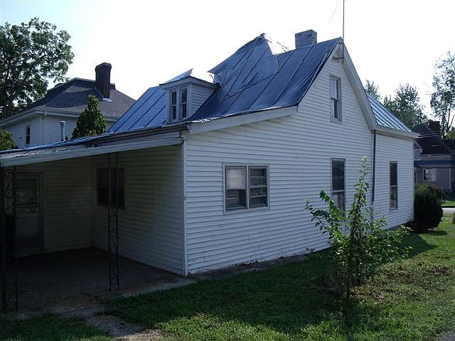 2nd image of 340 S Burns Ave