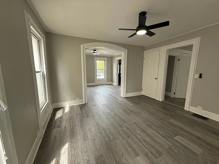 180 Portsea St #1 — Photo 18
