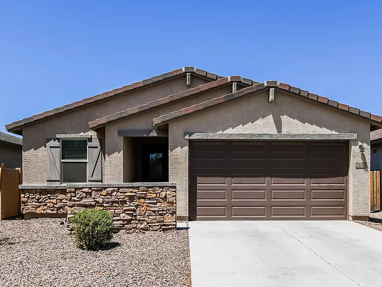 5630 W Notch Hill Rd — Photo 1