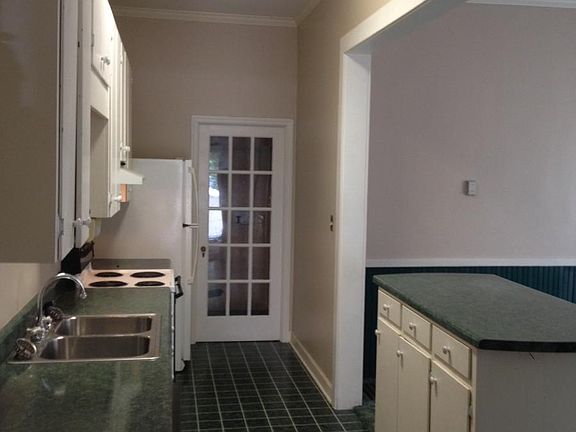 3rd image of 1506 Caldwell St
