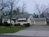 419 Rosewae Ave photo 1