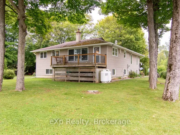 92 Parkside Ave, South Bruce Peninsula, ON N0H 2T0