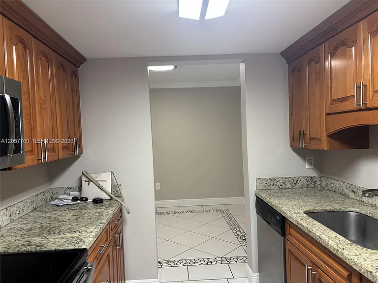 7965 SW 86th St #105 — Photo 7
