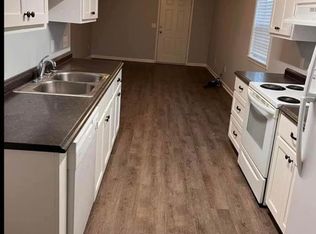 103 Oak St #B, Alma, GA 31510