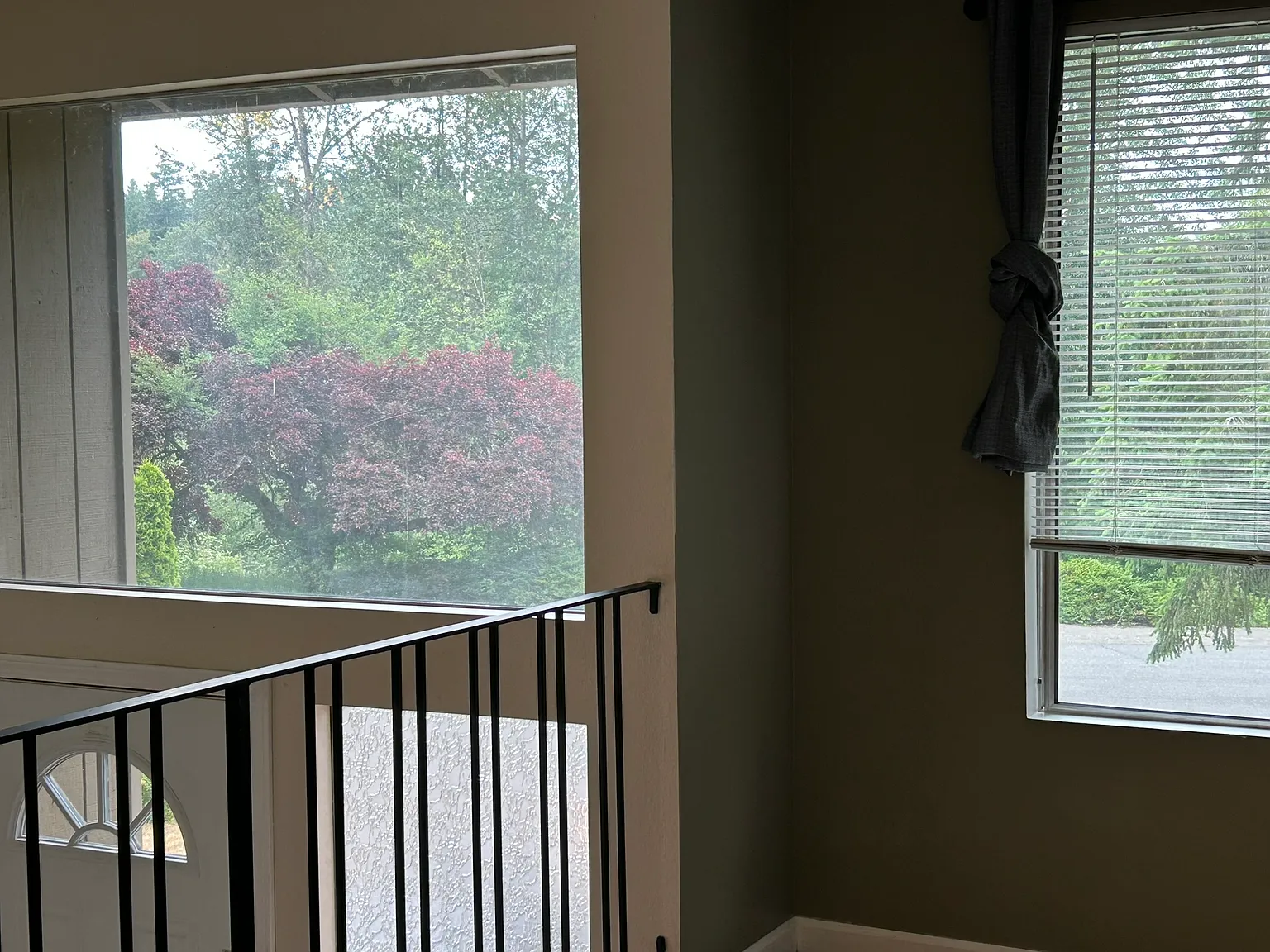 3 bed, 2.5 bath, 1520 sqft, $3,200 — Photo 2