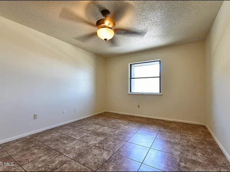 4800 N Stanton St #185 — Photo 37