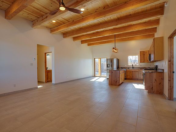 4th image of 407 Calle de la Vina