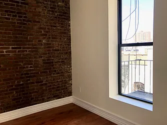 Rented by Keyo 